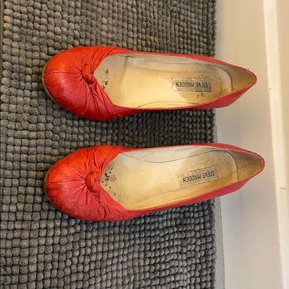 Steve Madden - Picture 1 of 3